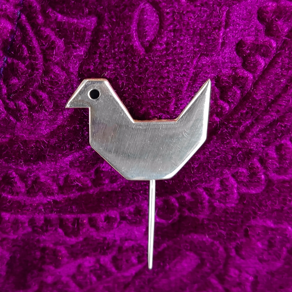 جلیقه مخمل زنانه بنفش با سنجاق سینه 24824 tji