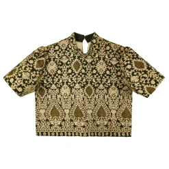 بلوز مخمل زنانه سوزن دوزی یقه 3 سانت zee 19424